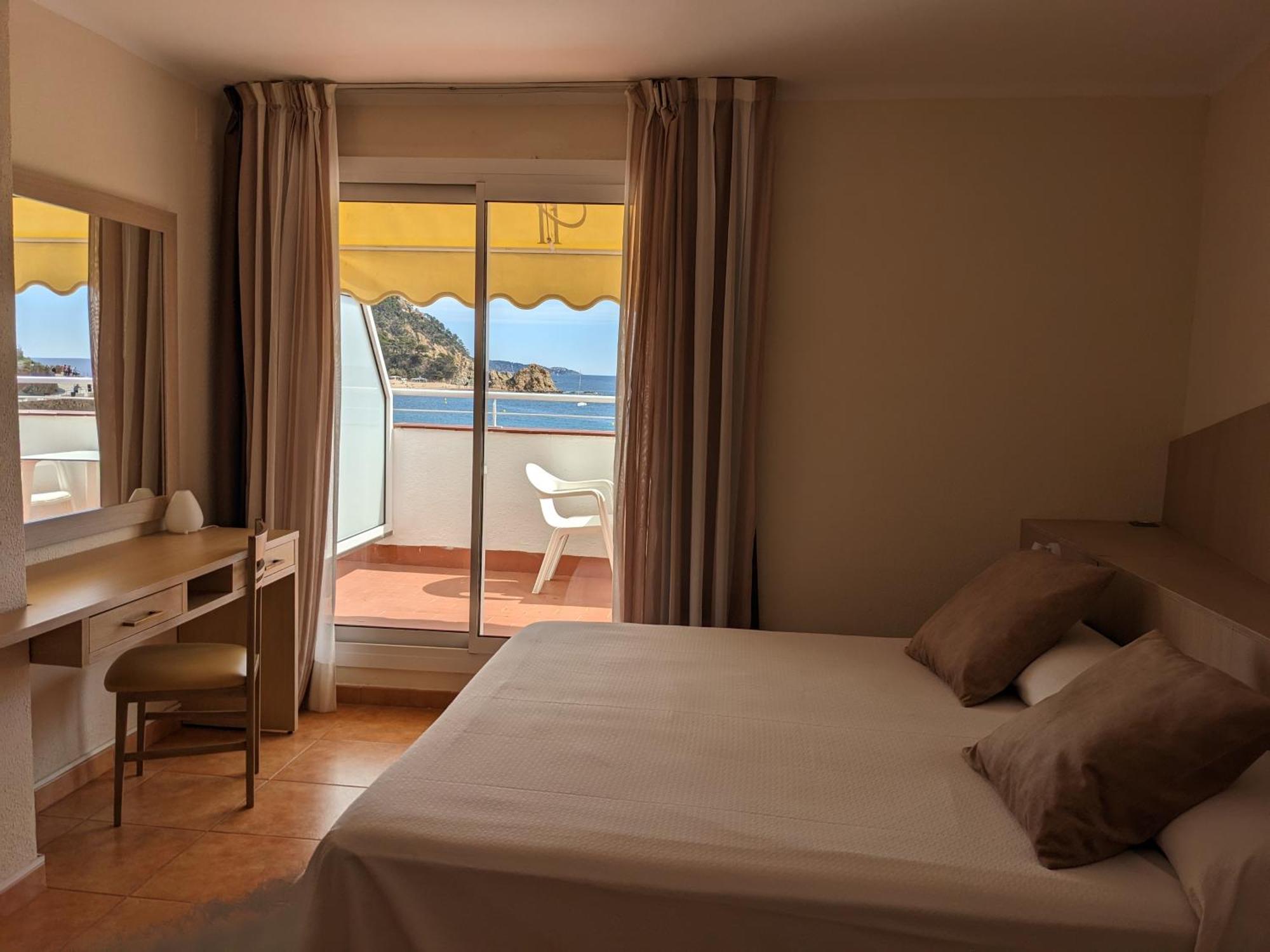 Hotel Capri Tossa de Mar Exteriör bild